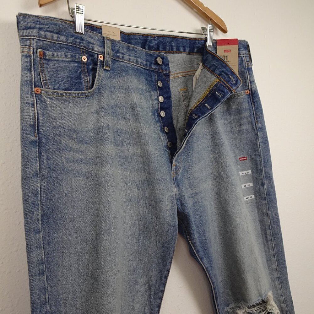 Levi's 501 Jeans Men's Size 42x30 Blue Denim Button Fly Stretch Distressed - Picture 3 of 10